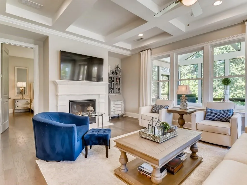 6463 Canopy Drive, Sandy Springs, Georgia 30328, 6 Bedrooms Bedrooms, ,5 BathroomsBathrooms,Residential,Sold,6463 Canopy Drive,6762636