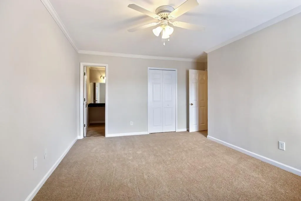 207 Brighton Point, Sandy Springs, Georgia 30328, 2 Bedrooms Bedrooms, ,2 BathroomsBathrooms,Residential,Sold,207 Brighton Point,6843818