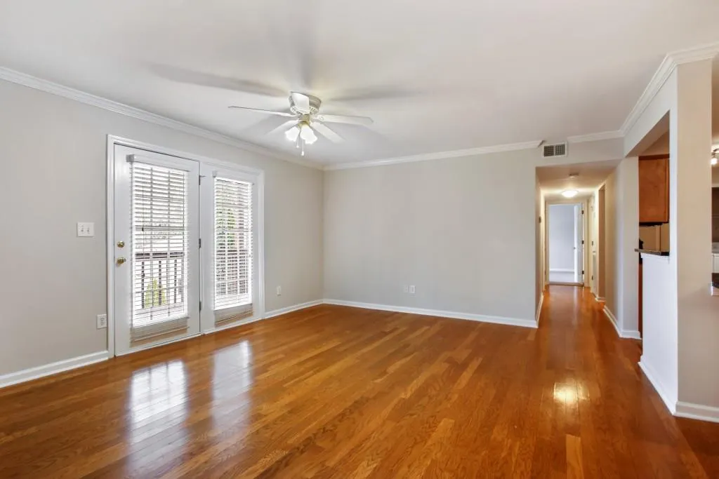 207 Brighton Point, Sandy Springs, Georgia 30328, 2 Bedrooms Bedrooms, ,2 BathroomsBathrooms,Residential,Sold,207 Brighton Point,6843818