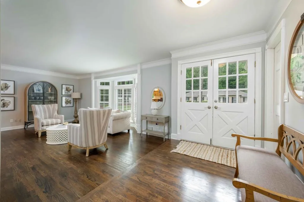 7620 Spalding Lane, Sandy Springs, Georgia 30350, 4 Bedrooms Bedrooms, ,2 BathroomsBathrooms,Residential,Sold,7620 Spalding Lane,7235600