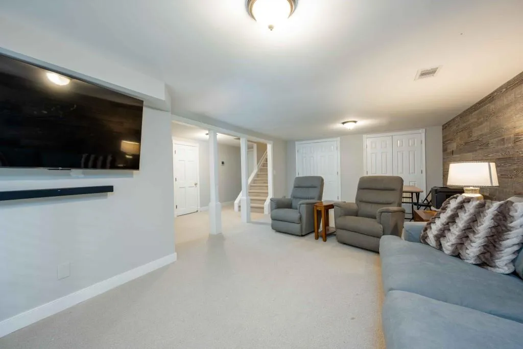 7620 Spalding Lane, Sandy Springs, Georgia 30350, 4 Bedrooms Bedrooms, ,2 BathroomsBathrooms,Residential,Sold,7620 Spalding Lane,7235600