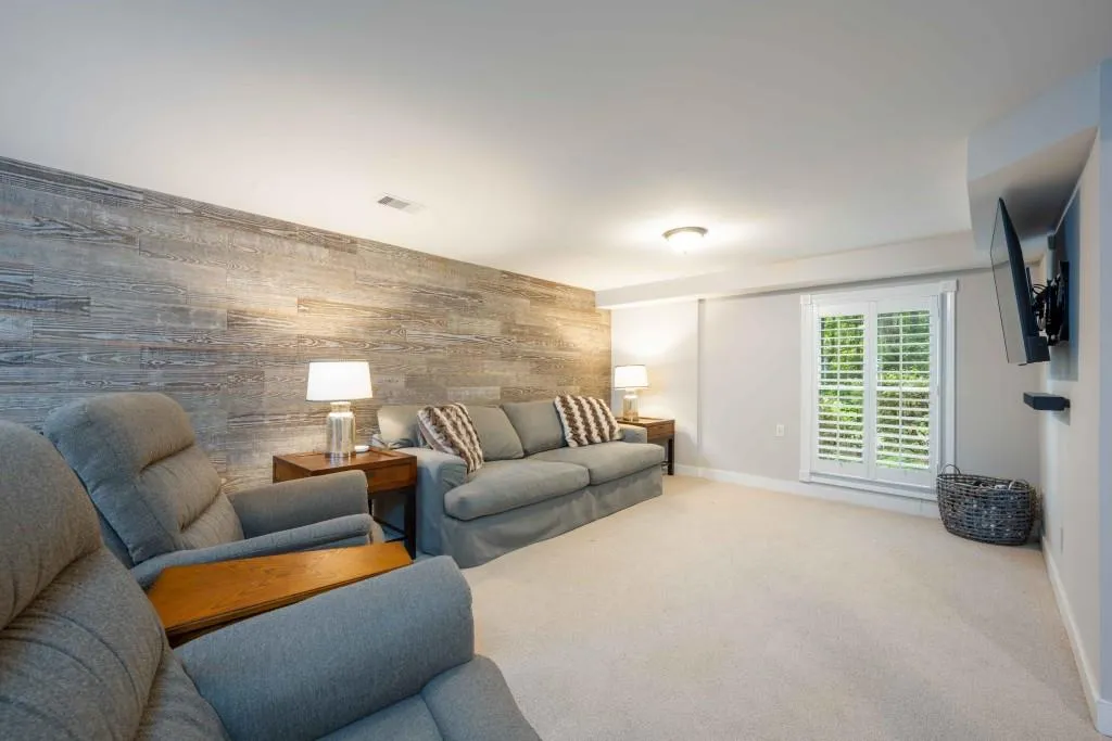 7620 Spalding Lane, Sandy Springs, Georgia 30350, 4 Bedrooms Bedrooms, ,2 BathroomsBathrooms,Residential,Sold,7620 Spalding Lane,7235600