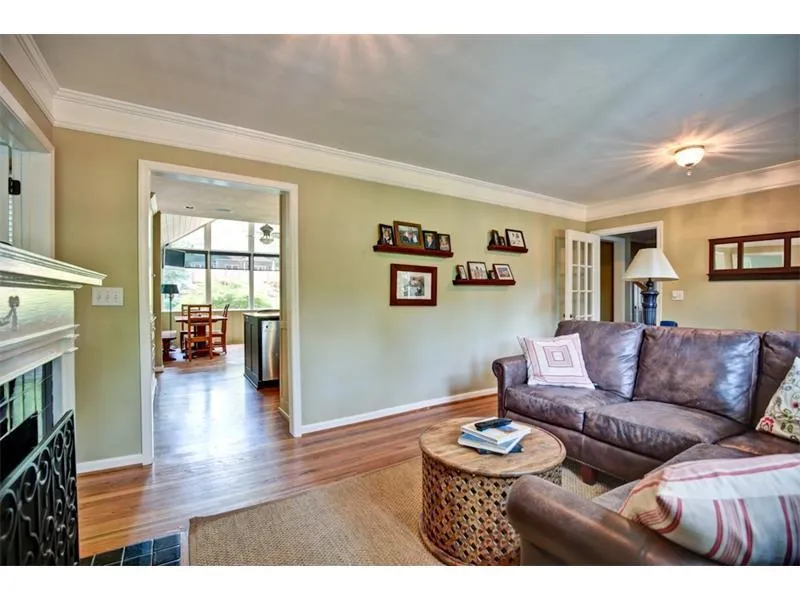 380 Garden Lane Nw, Atlanta, Georgia 30309, 4 Bedrooms Bedrooms, ,4 BathroomsBathrooms,Residential,Sold,380 Garden Lane Nw,5746268