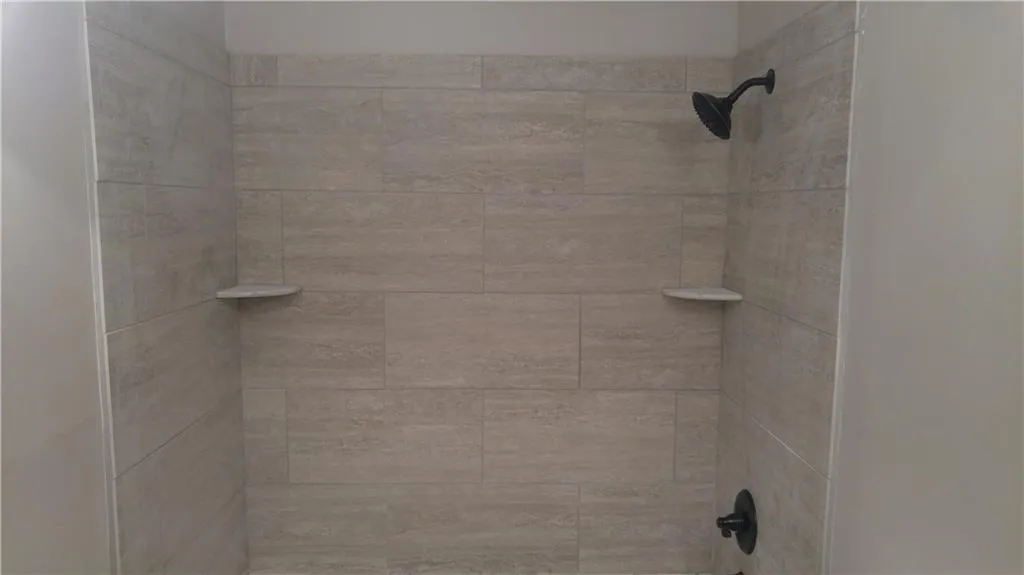 609 River Run Drive Unit 609, Sandy Springs, Georgia 30350, 1 Bedroom Bedrooms, ,1 BathroomBathrooms,Residential,Sold,609 River Run Drive Unit 609,5710659