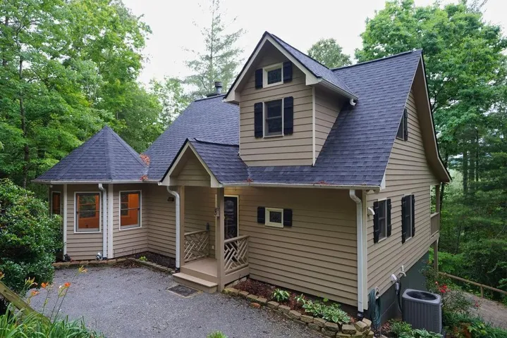 165 Amelia Lane, Blue Ridge, Georgia 30513