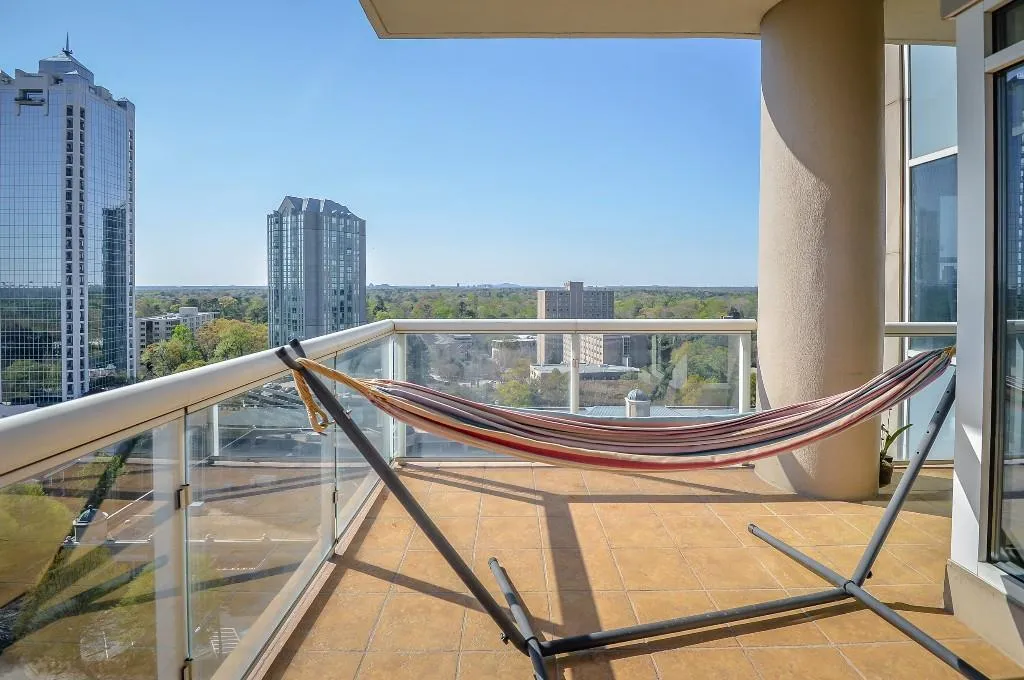 2881 Peachtree Road Ne Unit 1605, Atlanta, Georgia 30305, 2 Bedrooms Bedrooms, ,2 BathroomsBathrooms,Residential,Sold,2881 Peachtree Road Ne Unit 1605,5555102