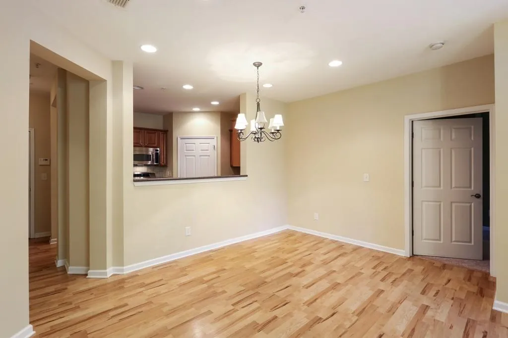 1910 Cedar Glenn Way Unit 4104, Atlanta, Georgia 30339, 2 Bedrooms Bedrooms, ,2 BathroomsBathrooms,Residential,Sold,1910 Cedar Glenn Way Unit 4104,5742140