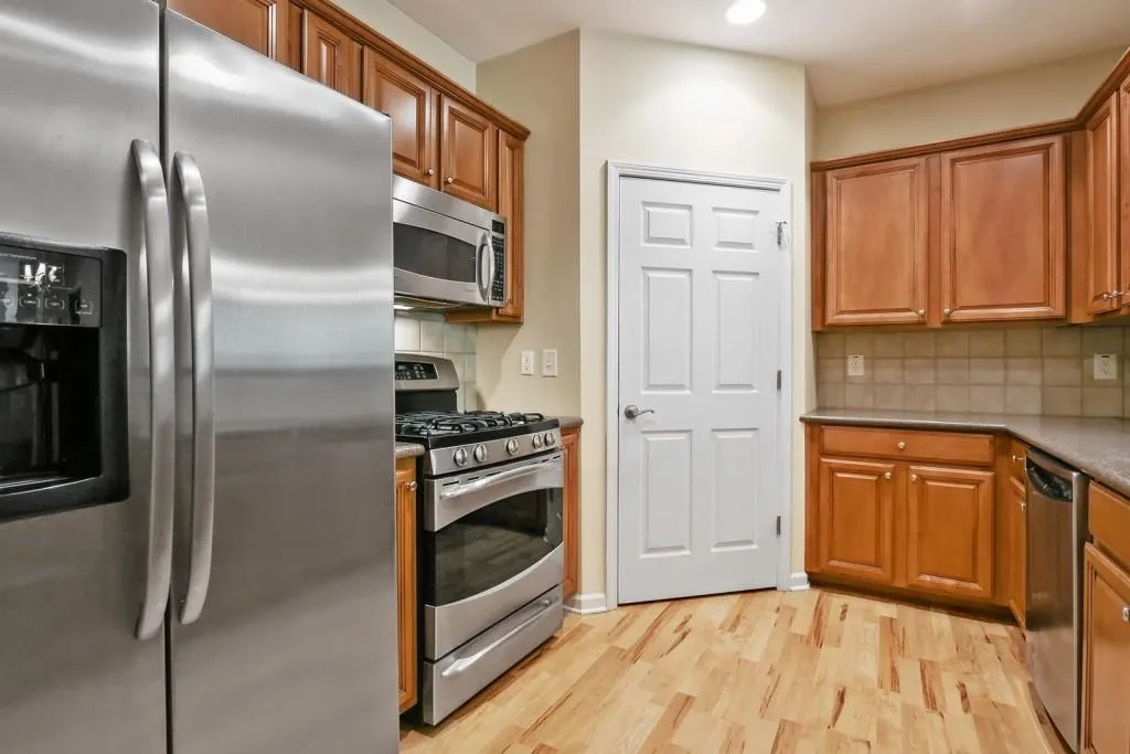 1910 Cedar Glenn Way Unit 4104, Atlanta, Georgia 30339, 2 Bedrooms Bedrooms, ,2 BathroomsBathrooms,Residential,Sold,1910 Cedar Glenn Way Unit 4104,5742140