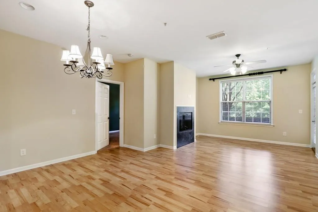 1910 Cedar Glenn Way Unit 4104, Atlanta, Georgia 30339, 2 Bedrooms Bedrooms, ,2 BathroomsBathrooms,Residential,Sold,1910 Cedar Glenn Way Unit 4104,5742140