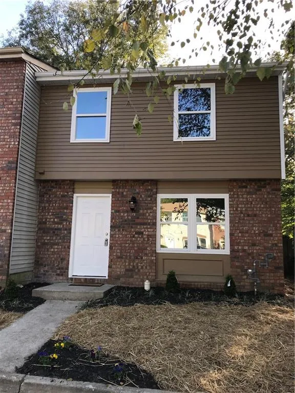 8810 Long Beach Circle, Sandy Springs, Georgia 30350, 2 Bedrooms Bedrooms, ,2 BathroomsBathrooms,Residential,Sold,8810 Long Beach Circle,6092863