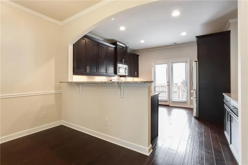 7410 Highland Bluff, Atlanta, Georgia 30328, 3 Bedrooms Bedrooms, ,3 BathroomsBathrooms,Residential,Sold,7410 Highland Bluff,6578997