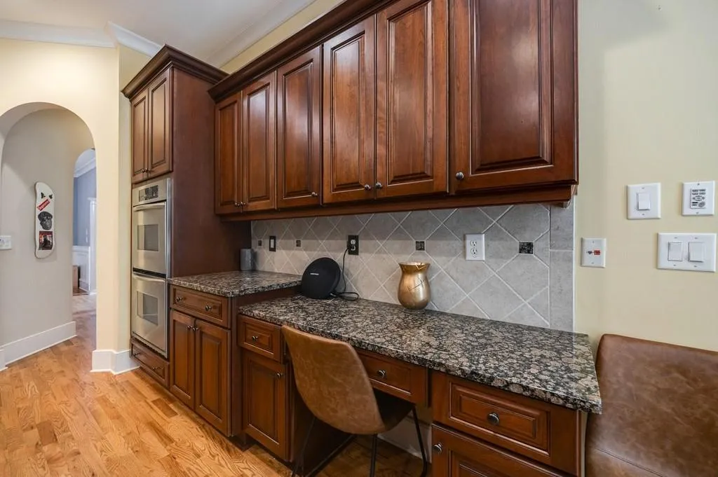 3127 Lenox Road Ne Unit 1, Atlanta, Georgia 30324, 3 Bedrooms Bedrooms, ,3 BathroomsBathrooms,Residential,For Sale,3127 Lenox Road Ne Unit 1,7567598