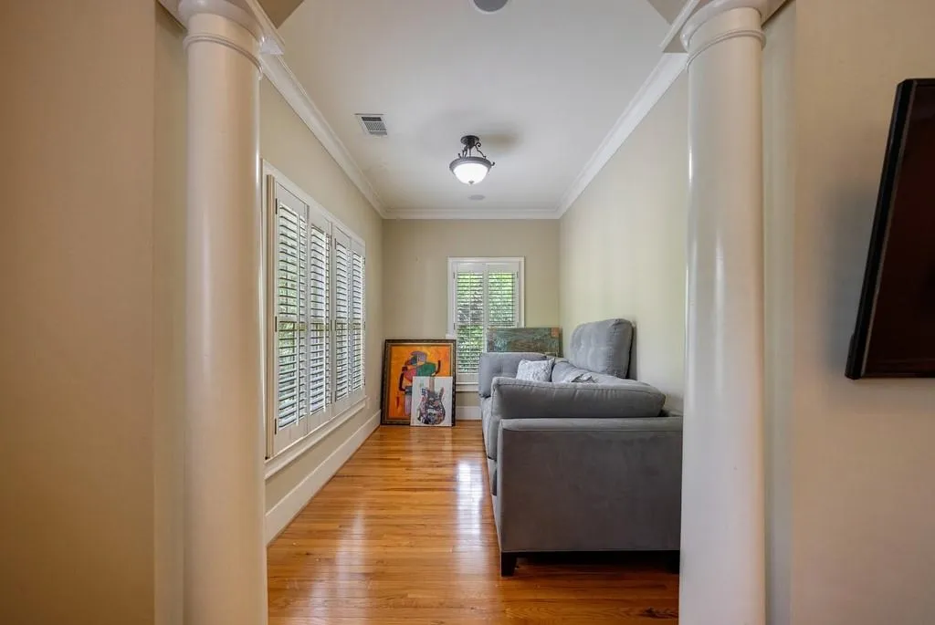 3127 Lenox Road Ne Unit 1, Atlanta, Georgia 30324, 3 Bedrooms Bedrooms, ,3 BathroomsBathrooms,Residential,For Sale,3127 Lenox Road Ne Unit 1,7567598