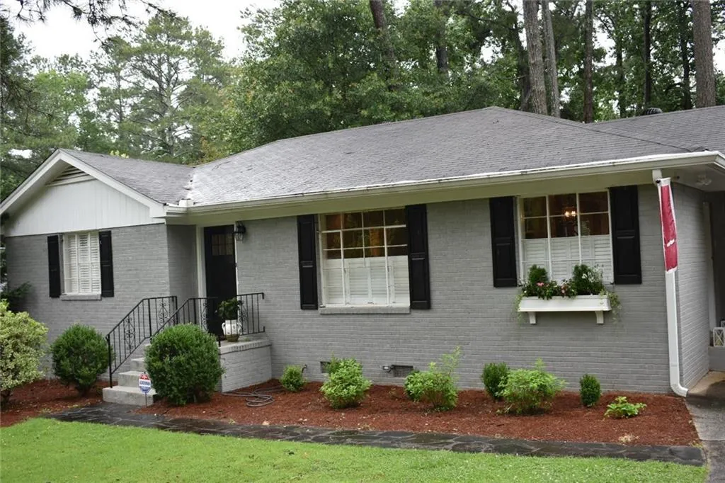 419 Meadowbrook Drive Ne, Atlanta, Georgia 30342, 2 Bedrooms Bedrooms, ,1 BathroomBathrooms,Residential,Sold,419 Meadowbrook Drive Ne,5875883