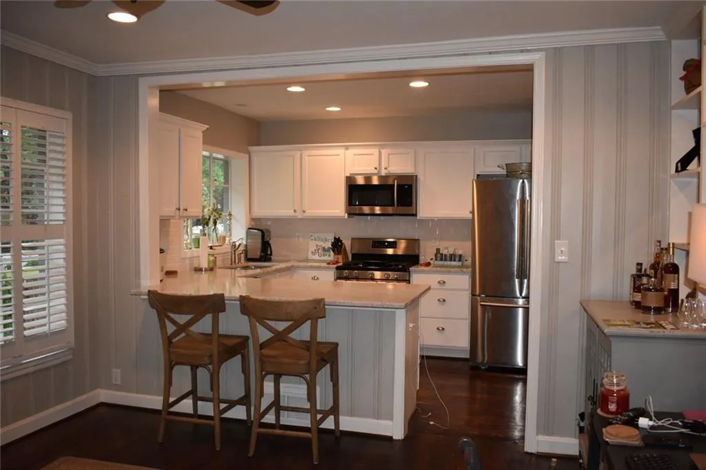 419 Meadowbrook Drive Ne, Atlanta, Georgia 30342, 2 Bedrooms Bedrooms, ,1 BathroomBathrooms,Residential,Sold,419 Meadowbrook Drive Ne,5875883