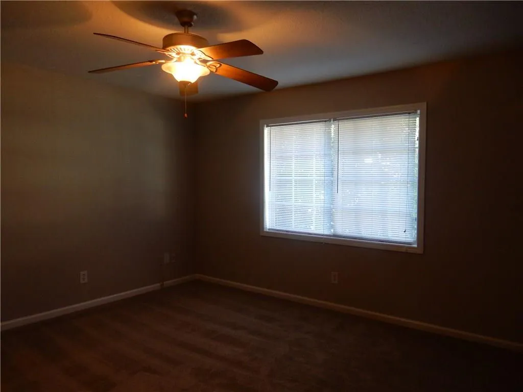 6940 Roswell Road Unit 25b, Sandy Springs, Georgia 30328, 2 Bedrooms Bedrooms, ,1 BathroomBathrooms,Residential,Sold,6940 Roswell Road Unit 25b,5740536