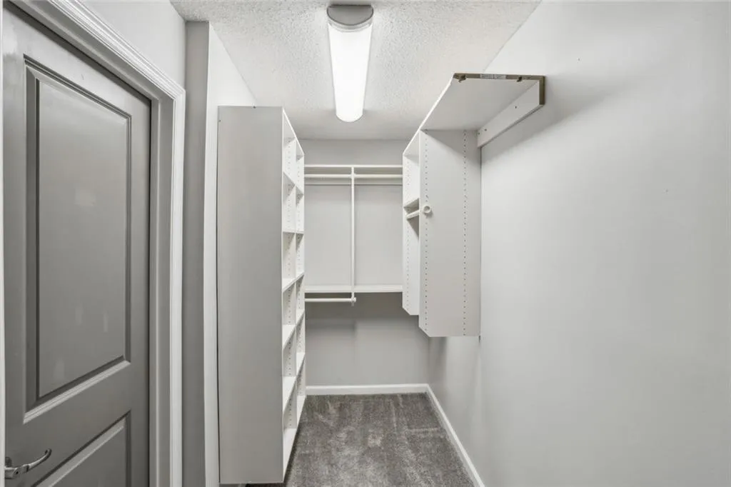 3650 Ashford Dunwoody Road Northeast Road Ne Unit, Brookhaven, Georgia 30319, 2 Bedrooms Bedrooms, ,1 BathroomBathrooms,Residential,For Sale,3650 Ashford Dunwoody Road Northeast Road Ne Unit ,7618062
