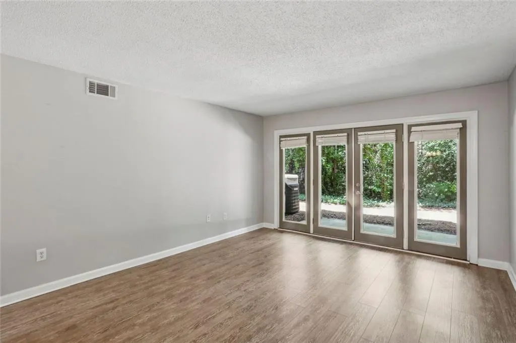 3650 Ashford Dunwoody Road Northeast Road Ne Unit, Brookhaven, Georgia 30319, 2 Bedrooms Bedrooms, ,1 BathroomBathrooms,Residential,For Sale,3650 Ashford Dunwoody Road Northeast Road Ne Unit ,7618062