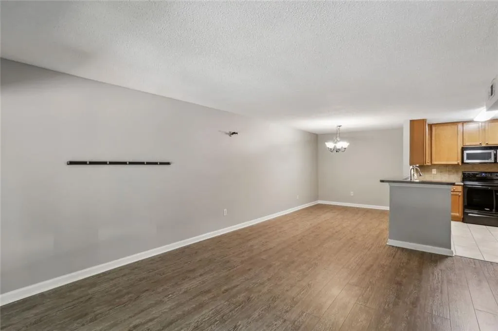 3650 Ashford Dunwoody Road Northeast Road Ne Unit, Brookhaven, Georgia 30319, 2 Bedrooms Bedrooms, ,1 BathroomBathrooms,Residential,For Sale,3650 Ashford Dunwoody Road Northeast Road Ne Unit ,7618062