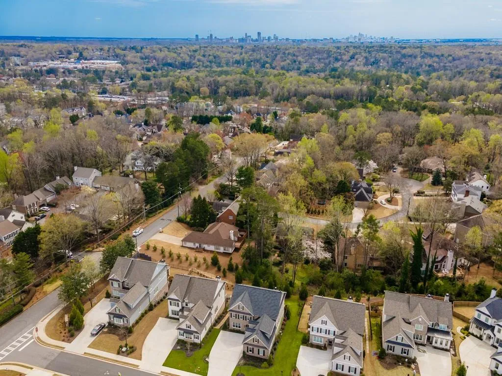 214 Belle Lane, Atlanta, Georgia 30328, 5 Bedrooms Bedrooms, ,5 BathroomsBathrooms,Residential,Sold,214 Belle Lane,6859602