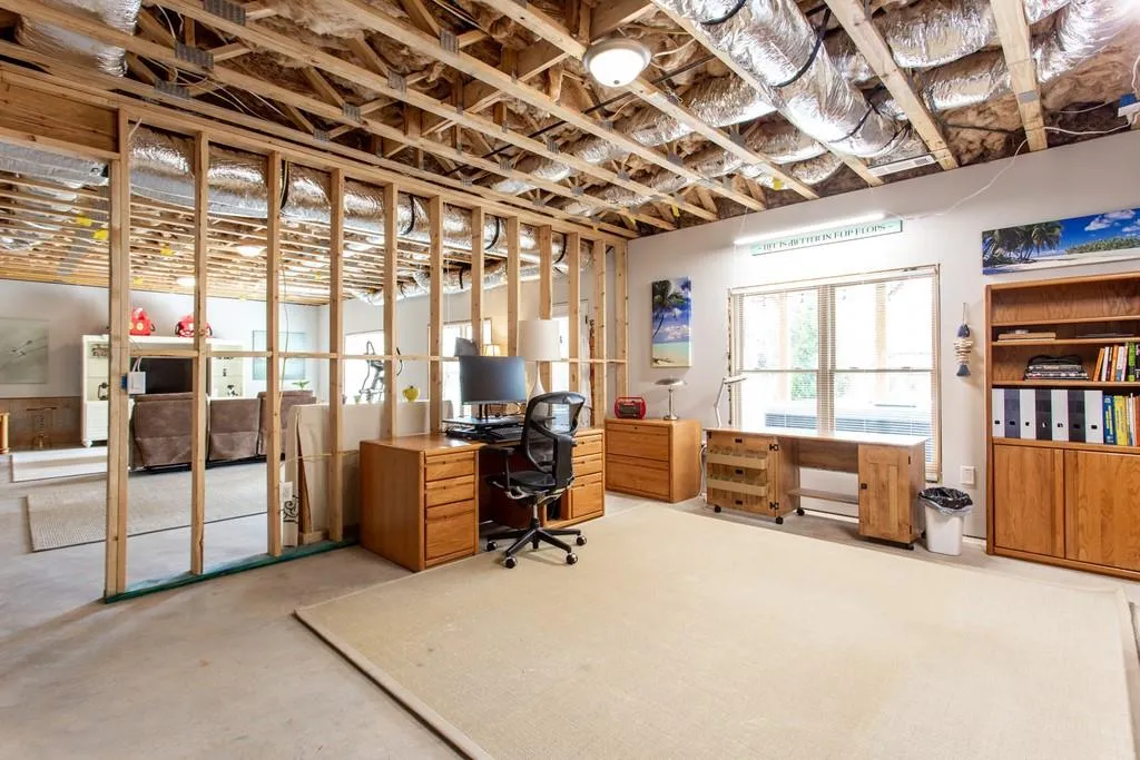 214 Belle Lane, Atlanta, Georgia 30328, 5 Bedrooms Bedrooms, ,5 BathroomsBathrooms,Residential,Sold,214 Belle Lane,6859602