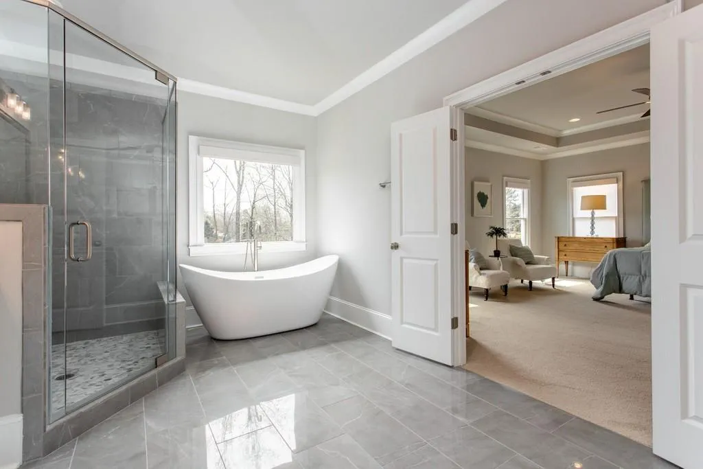 214 Belle Lane, Atlanta, Georgia 30328, 5 Bedrooms Bedrooms, ,5 BathroomsBathrooms,Residential,Sold,214 Belle Lane,6859602