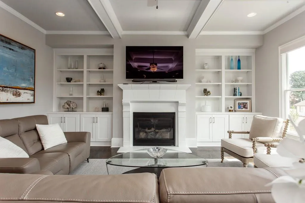 214 Belle Lane, Atlanta, Georgia 30328, 5 Bedrooms Bedrooms, ,5 BathroomsBathrooms,Residential,Sold,214 Belle Lane,6859602