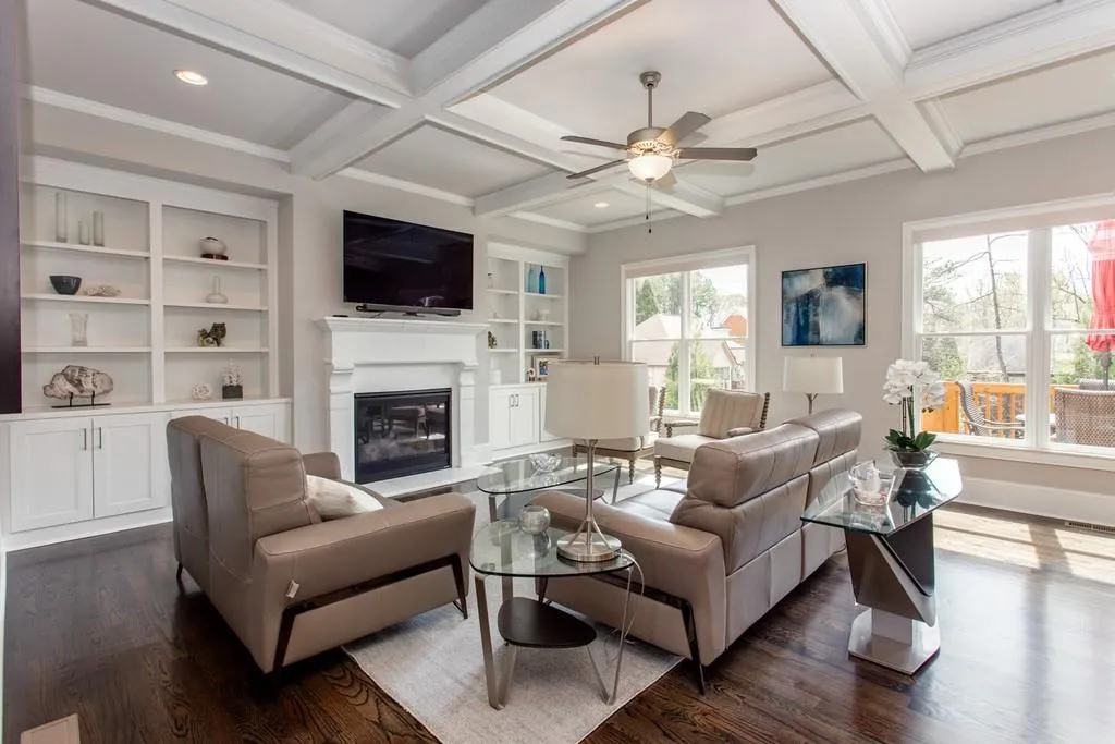 214 Belle Lane, Atlanta, Georgia 30328, 5 Bedrooms Bedrooms, ,5 BathroomsBathrooms,Residential,Sold,214 Belle Lane,6859602