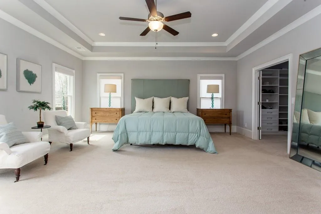 214 Belle Lane, Atlanta, Georgia 30328, 5 Bedrooms Bedrooms, ,5 BathroomsBathrooms,Residential,Sold,214 Belle Lane,6859602