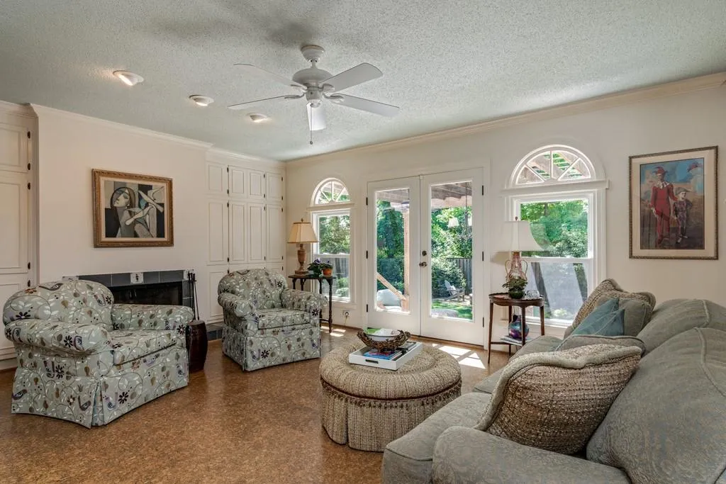 175 Inland Ridge Way, Sandy Springs, Georgia 30342, 5 Bedrooms Bedrooms, ,3 BathroomsBathrooms,Residential,Sold,175 Inland Ridge Way,6543061