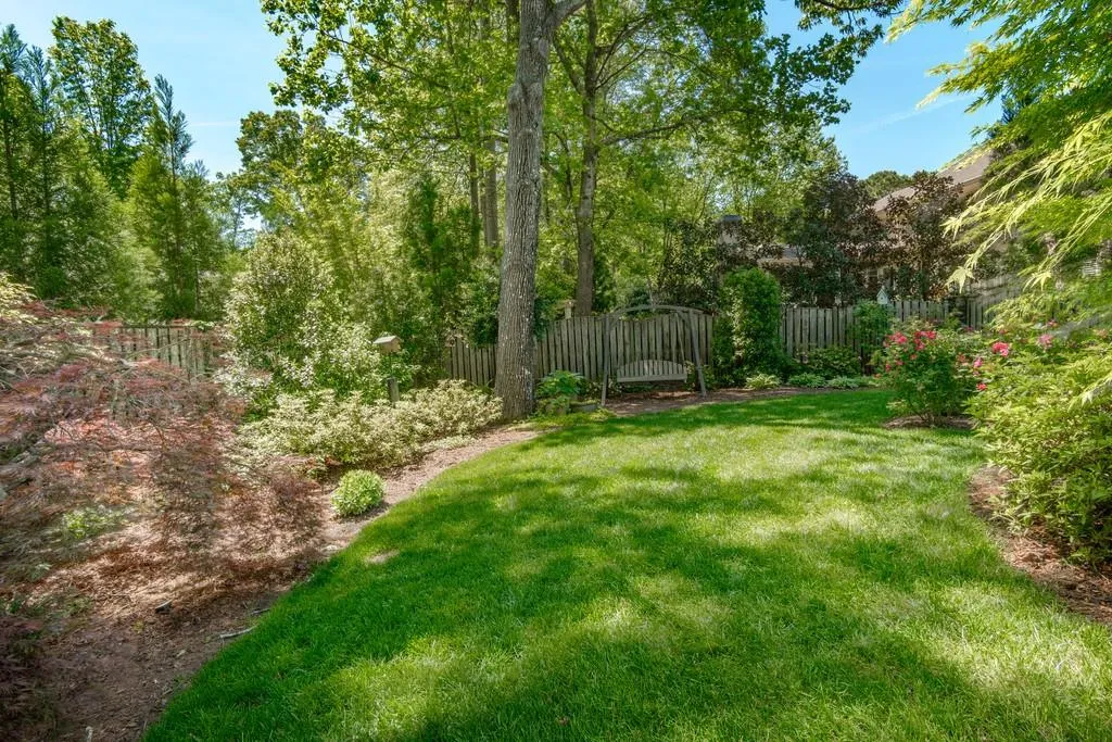 175 Inland Ridge Way, Sandy Springs, Georgia 30342, 5 Bedrooms Bedrooms, ,3 BathroomsBathrooms,Residential,Sold,175 Inland Ridge Way,6543061