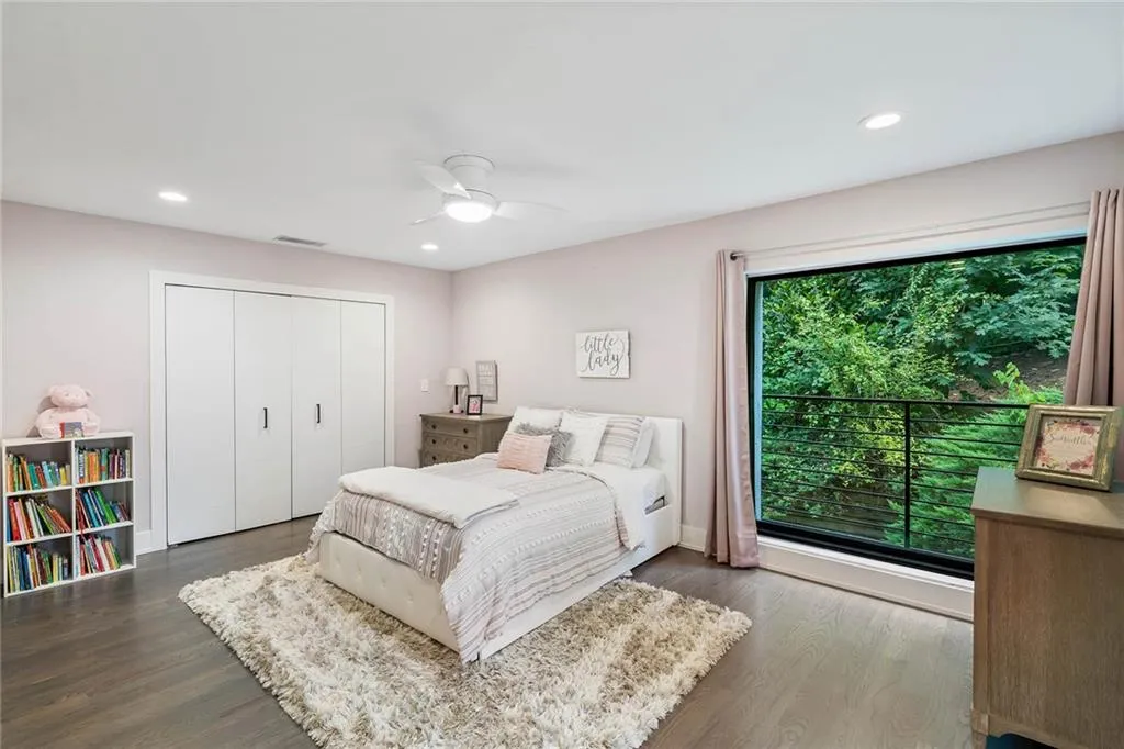 4845 Tanglewood Court, Atlanta, Georgia 30327, 5 Bedrooms Bedrooms, ,3 BathroomsBathrooms,Residential,Sold,4845 Tanglewood Court,7080957