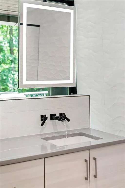 4845 Tanglewood Court, Atlanta, Georgia 30327, 5 Bedrooms Bedrooms, ,3 BathroomsBathrooms,Residential,Sold,4845 Tanglewood Court,7080957