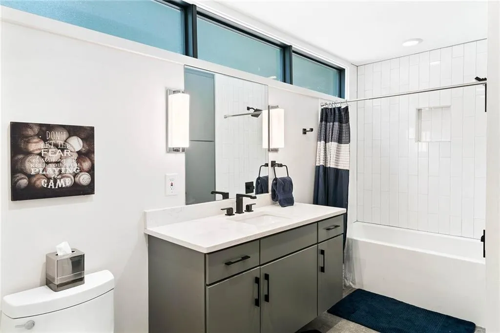 4845 Tanglewood Court, Atlanta, Georgia 30327, 5 Bedrooms Bedrooms, ,3 BathroomsBathrooms,Residential,Sold,4845 Tanglewood Court,7080957