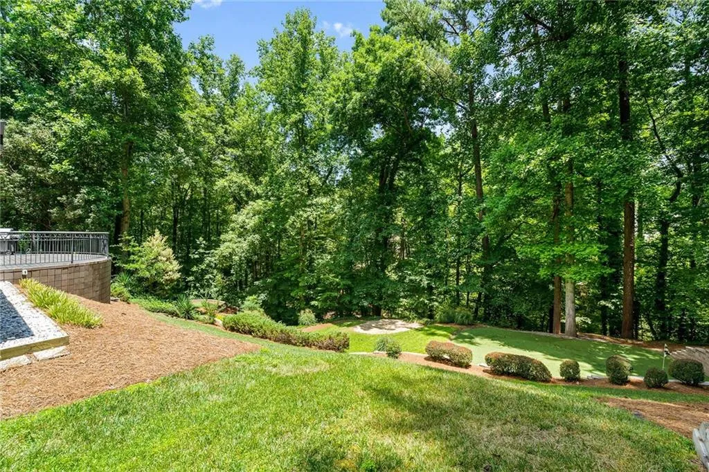 4845 Tanglewood Court, Atlanta, Georgia 30327, 5 Bedrooms Bedrooms, ,3 BathroomsBathrooms,Residential,Sold,4845 Tanglewood Court,7080957