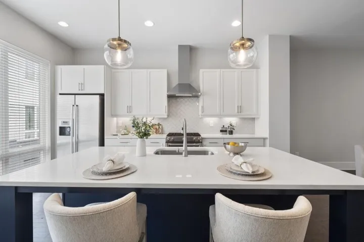 836 Winslow Way, Atlanta, Georgia 30318