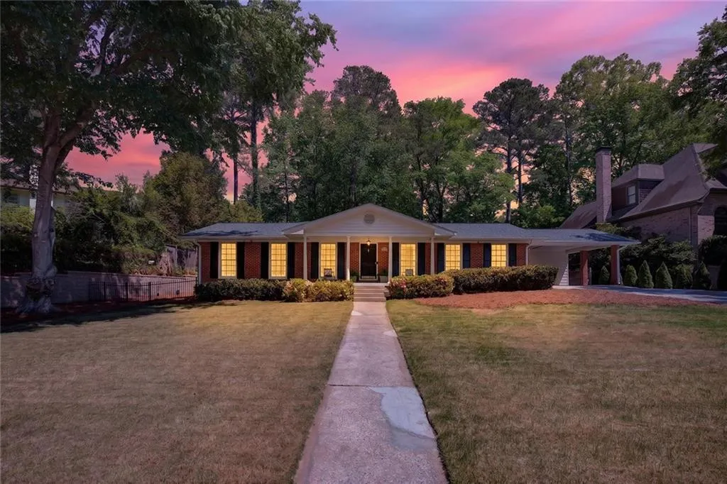 Atlanta, Georgia 30328, 4 Bedrooms Bedrooms, ,2 BathroomsBathrooms,Residential,For Sale,7744052