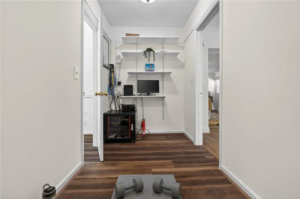 Atlanta, Georgia 30328, 4 Bedrooms Bedrooms, ,2 BathroomsBathrooms,Residential,For Sale,7744052