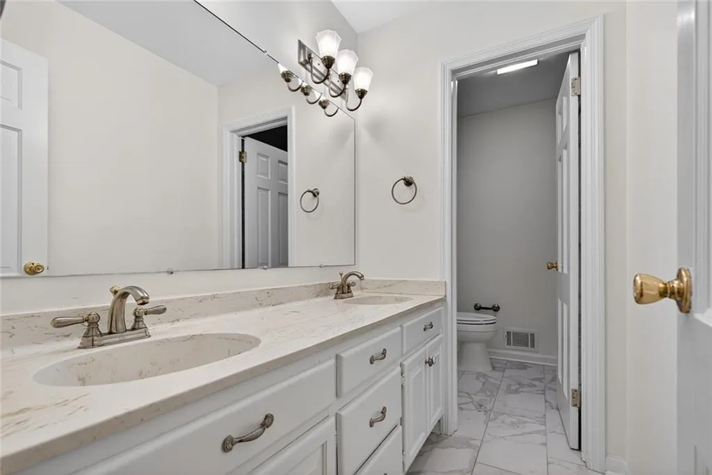 Atlanta, Georgia 30328, 4 Bedrooms Bedrooms, ,2 BathroomsBathrooms,Residential,For Sale,7744052