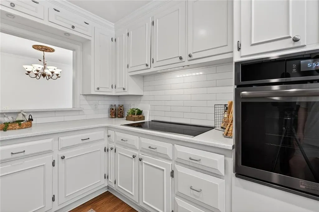 Atlanta, Georgia 30328, 4 Bedrooms Bedrooms, ,2 BathroomsBathrooms,Residential,For Sale,7744052