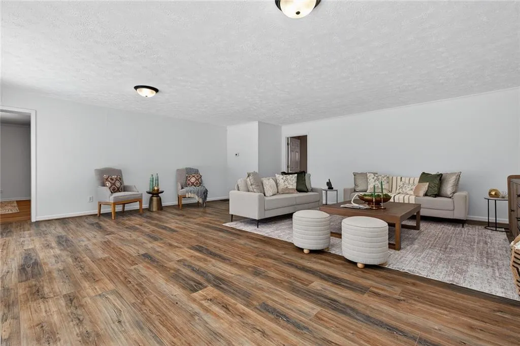 Atlanta, Georgia 30328, 4 Bedrooms Bedrooms, ,2 BathroomsBathrooms,Residential,For Sale,7744052