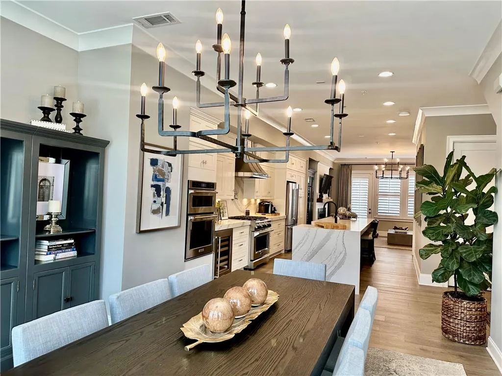 6723 Encore Boulevard, Sandy Springs, Georgia 30328, 3 Bedrooms Bedrooms, ,3 BathroomsBathrooms,Residential,Sold,6723 Encore Boulevard,7448421