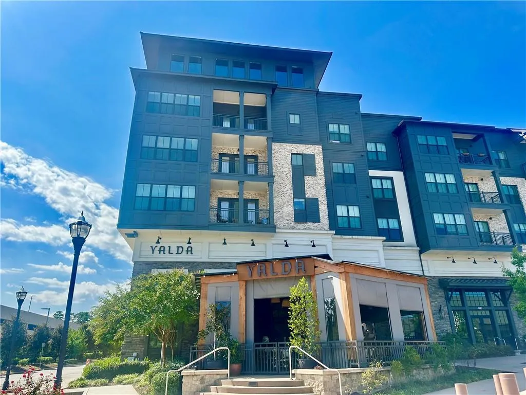 6723 Encore Boulevard, Sandy Springs, Georgia 30328, 3 Bedrooms Bedrooms, ,3 BathroomsBathrooms,Residential,Sold,6723 Encore Boulevard,7448421