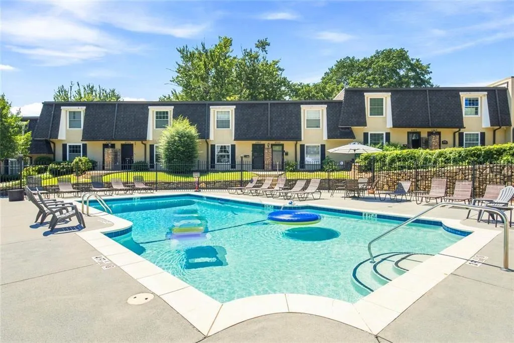 6304 Park Avenue Unit D3, Sandy Springs, Georgia 30342, 3 Bedrooms Bedrooms, 0 ,2 BathroomsBathrooms,Residential,For Sale,6304 Park Avenue Unit D3,7828675
