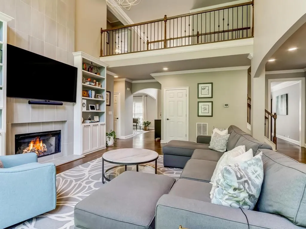 105 Trowbridge Road, Sandy Springs, Georgia 30350, 6 Bedrooms Bedrooms, ,5 BathroomsBathrooms,Residential,Sold,105 Trowbridge Road,7218234