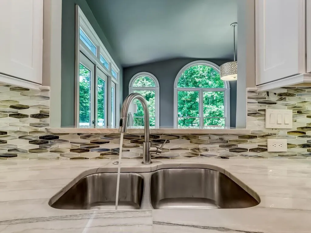 105 Trowbridge Road, Sandy Springs, Georgia 30350, 6 Bedrooms Bedrooms, ,5 BathroomsBathrooms,Residential,Sold,105 Trowbridge Road,7218234