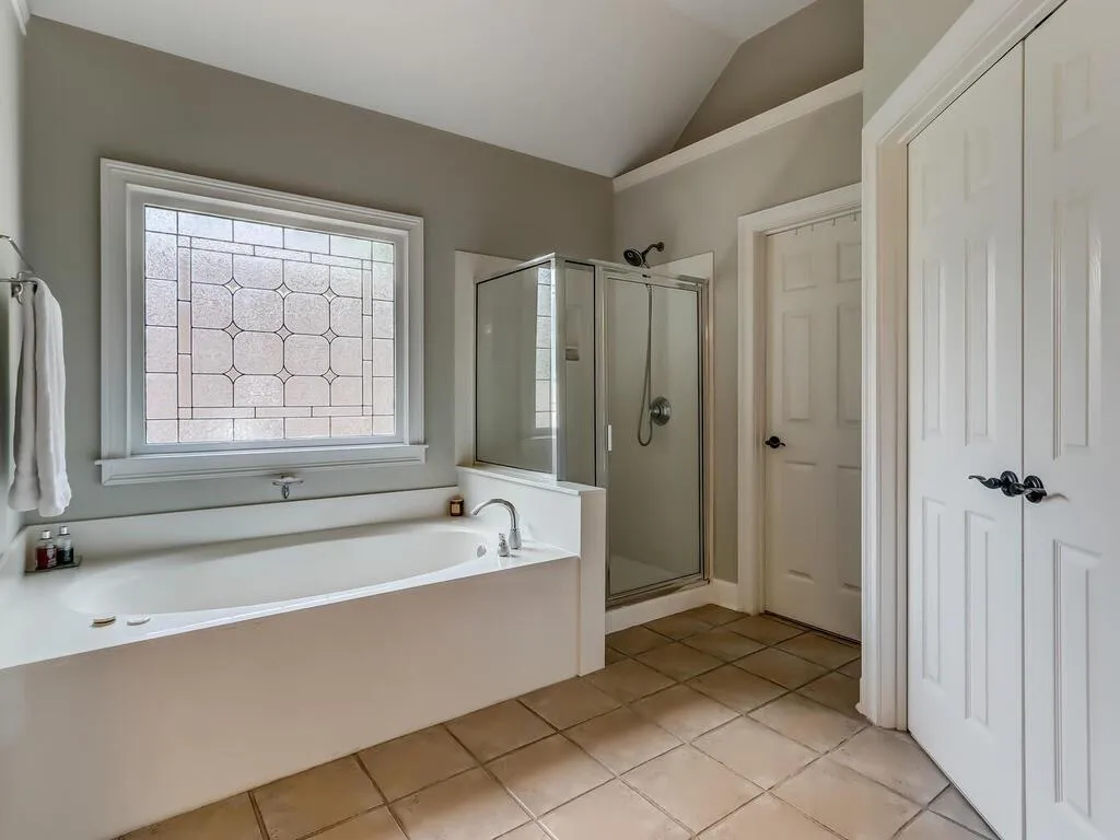 105 Trowbridge Road, Sandy Springs, Georgia 30350, 6 Bedrooms Bedrooms, ,5 BathroomsBathrooms,Residential,Sold,105 Trowbridge Road,7218234