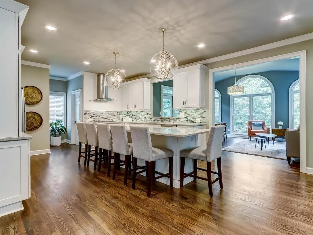 105 Trowbridge Road, Sandy Springs, Georgia 30350, 6 Bedrooms Bedrooms, ,5 BathroomsBathrooms,Residential,Sold,105 Trowbridge Road,7218234