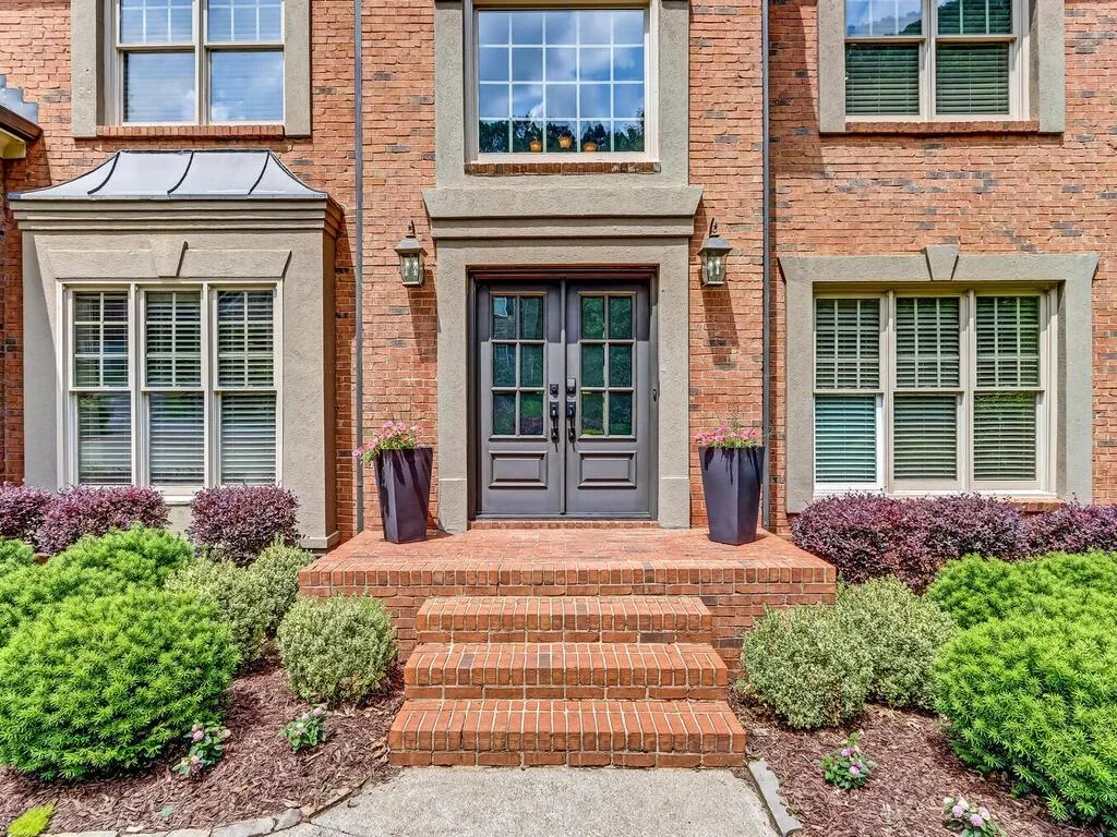 105 Trowbridge Road, Sandy Springs, Georgia 30350, 6 Bedrooms Bedrooms, ,5 BathroomsBathrooms,Residential,Sold,105 Trowbridge Road,7218234