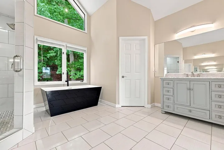 4217 N Mountain Road Ne, Marietta, Georgia 30066